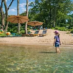 Lesna Przystan Dwupoziomowe Nad Jeziorem *