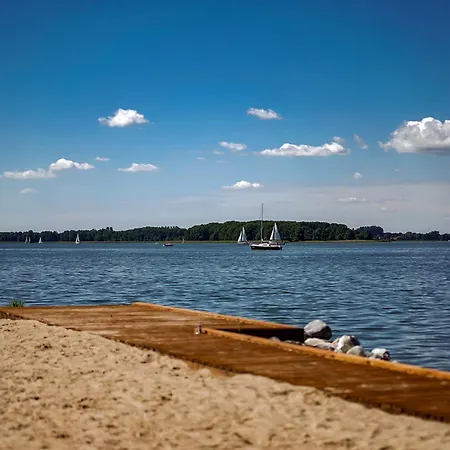 Lesna Przystan Dwupoziomowe Nad Jeziorem *